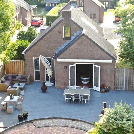 EwijkRecreatiewoning Maas En Waal 191别墅 外观 照片
